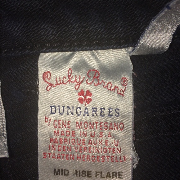 Lucky Brand mid rise flare dark jeans, size 10 - Picture 6 of 7